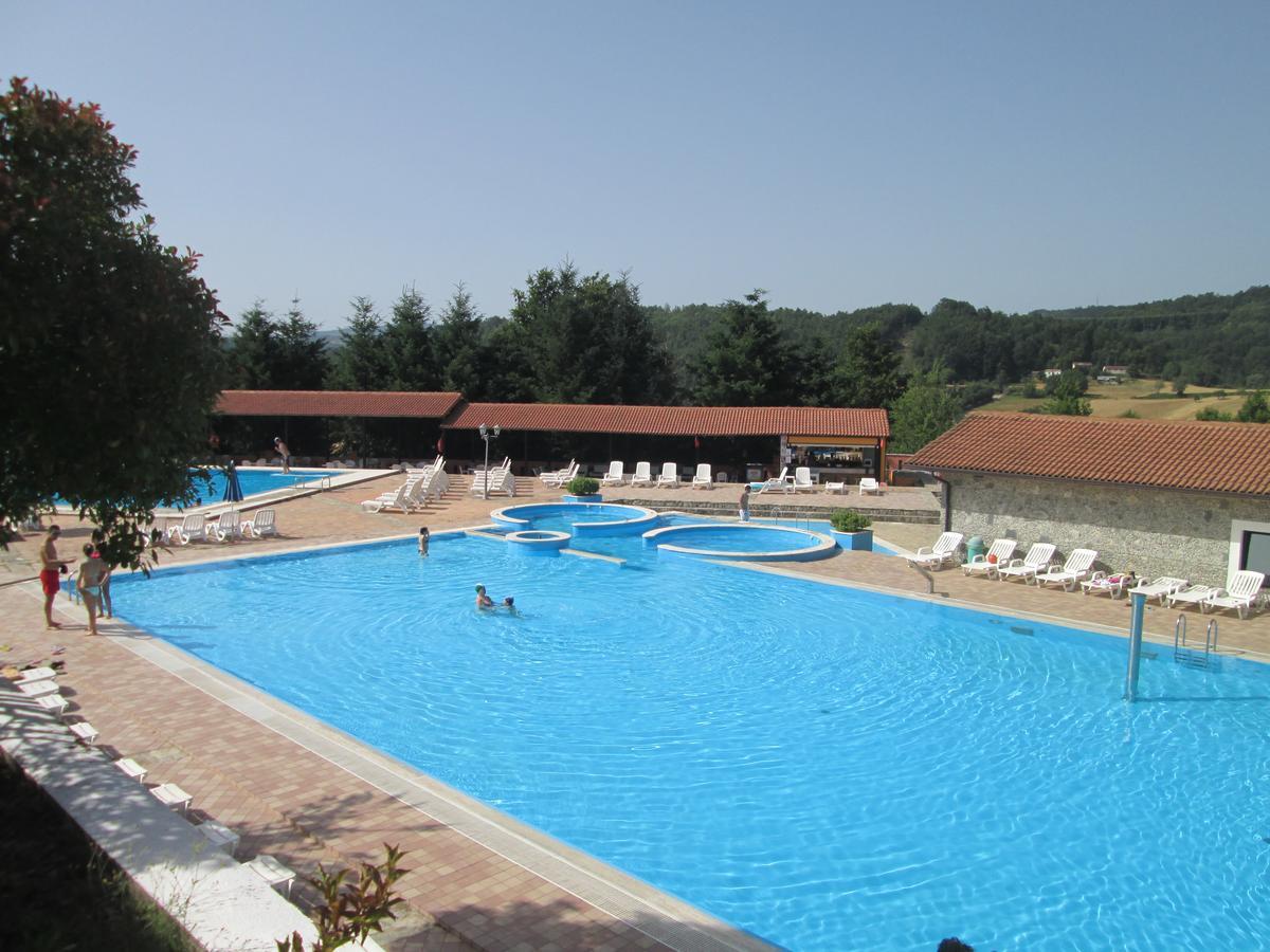 Palahotel Vallenoce Decollatura Exteriör bild